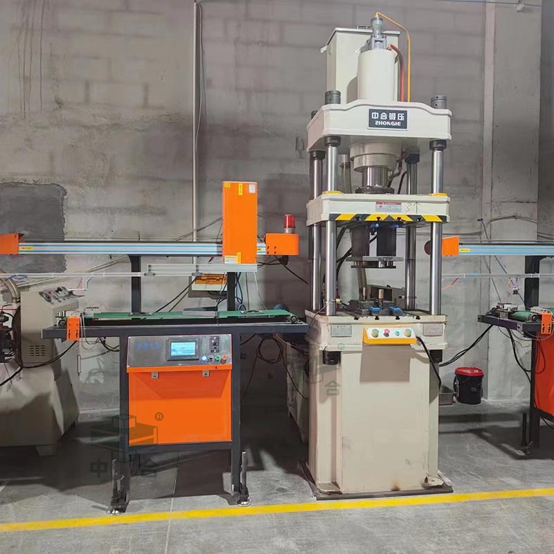 100噸廚具配件成型液壓機生產(chǎn)線.jpg