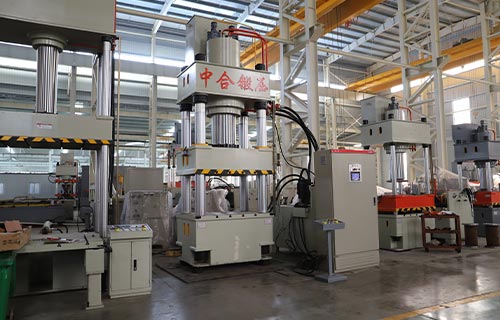 500噸四柱液壓機(jī)性能特點(diǎn)及技術(shù)參數(shù)有哪些？
